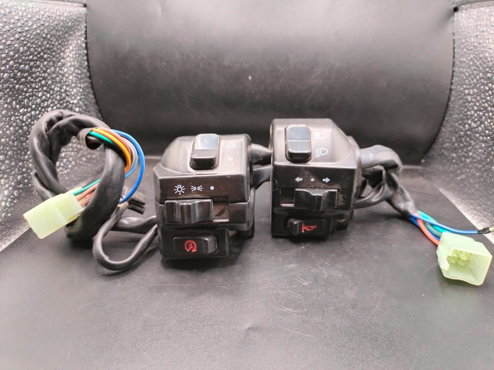 product-additional-image